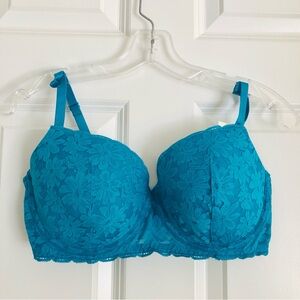 NWT No Boundaries Juniors' All Over Lace Unlined Bra Blue/green 36DD sexy lace